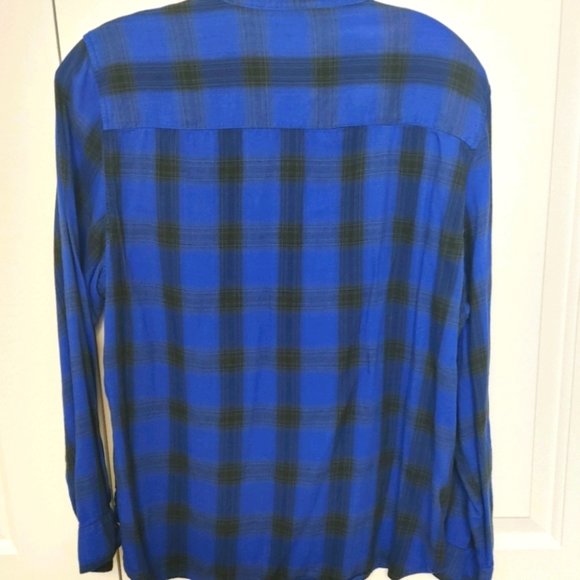 American Eagle Blue plaid button down shirt XL - Picture 5 of 6